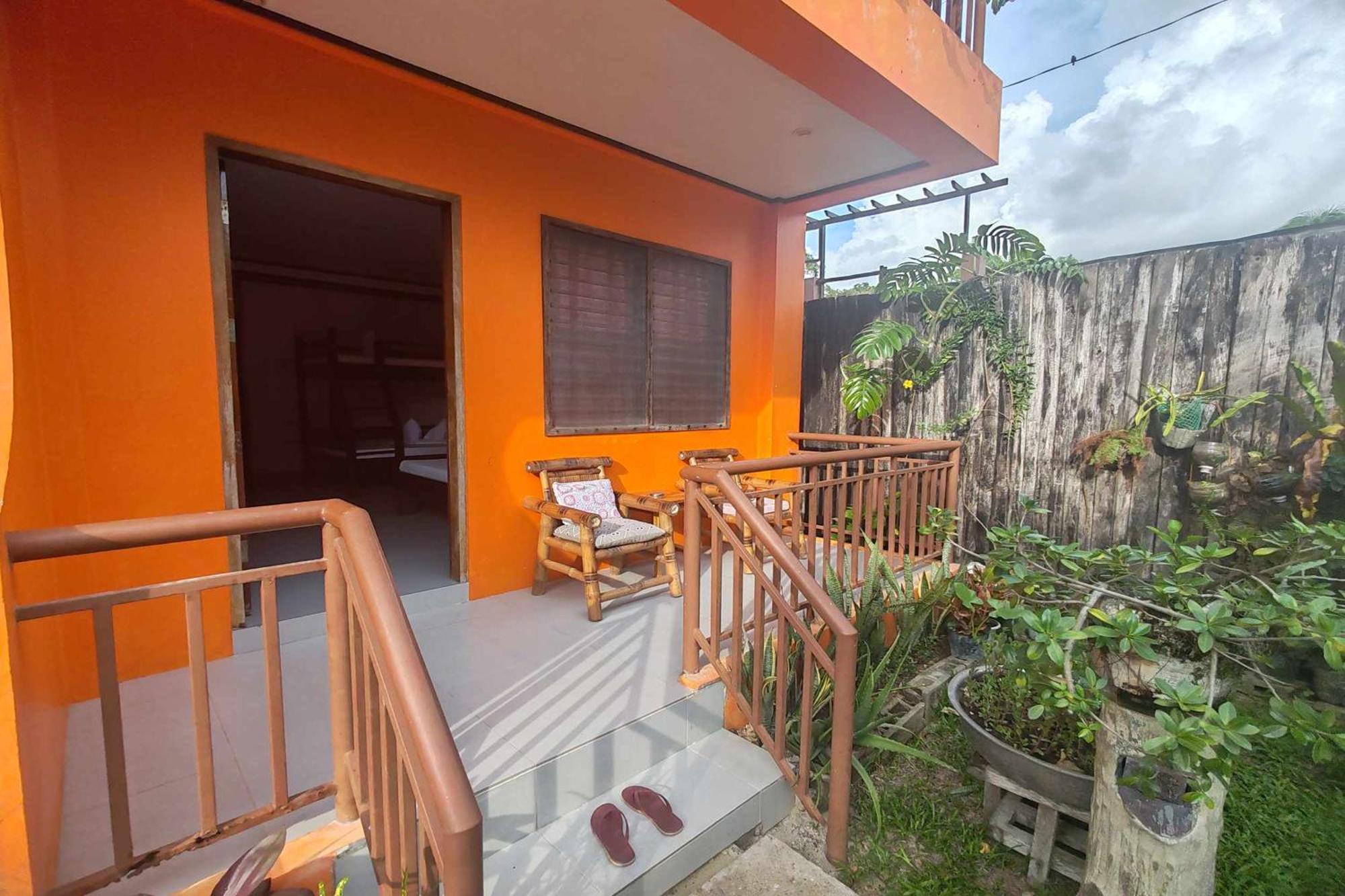 Barton Summer Homes Beach Resort And Cottages Palawan מראה חיצוני תמונה