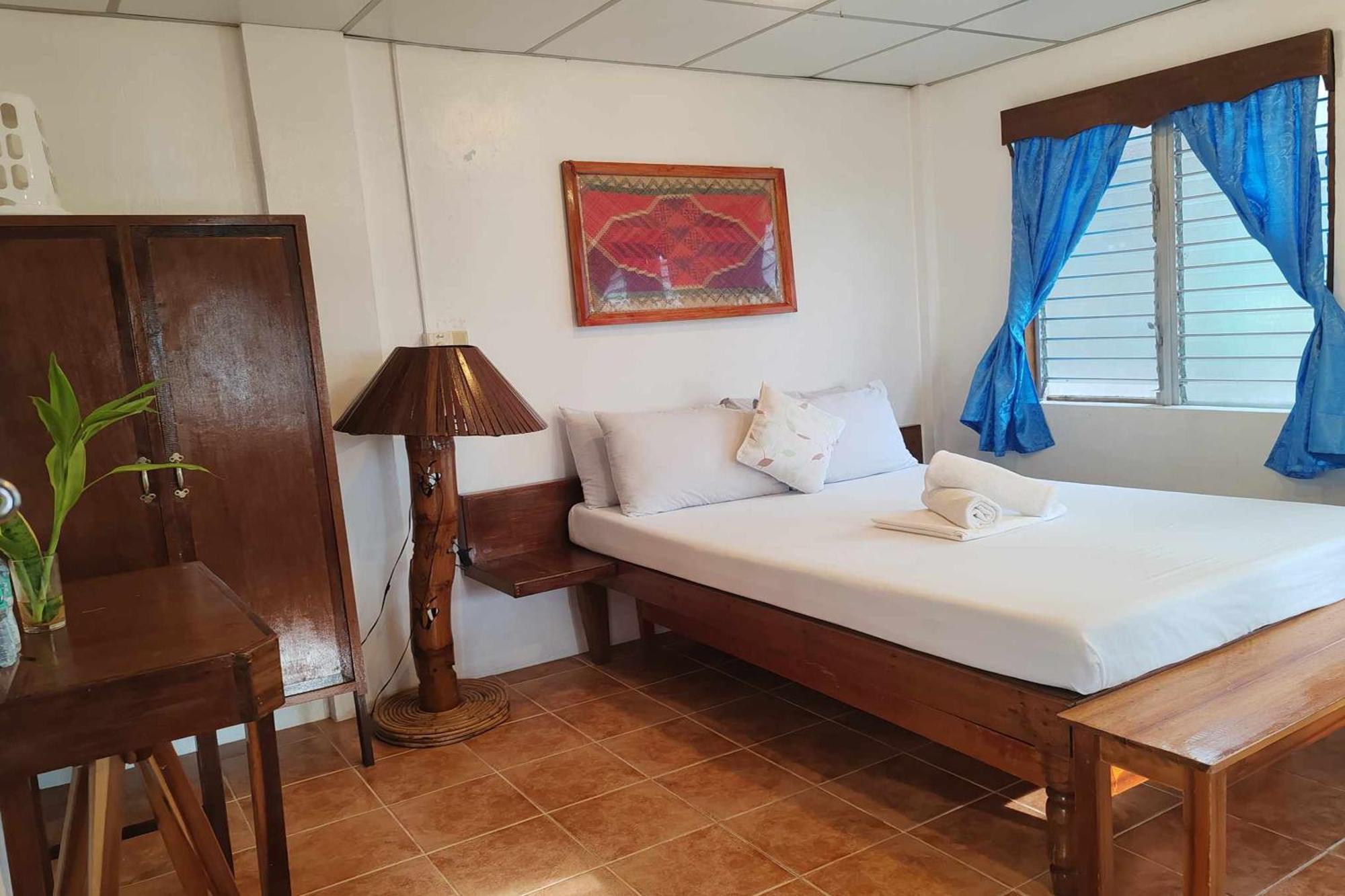 Barton Summer Homes Beach Resort And Cottages Palawan מראה חיצוני תמונה