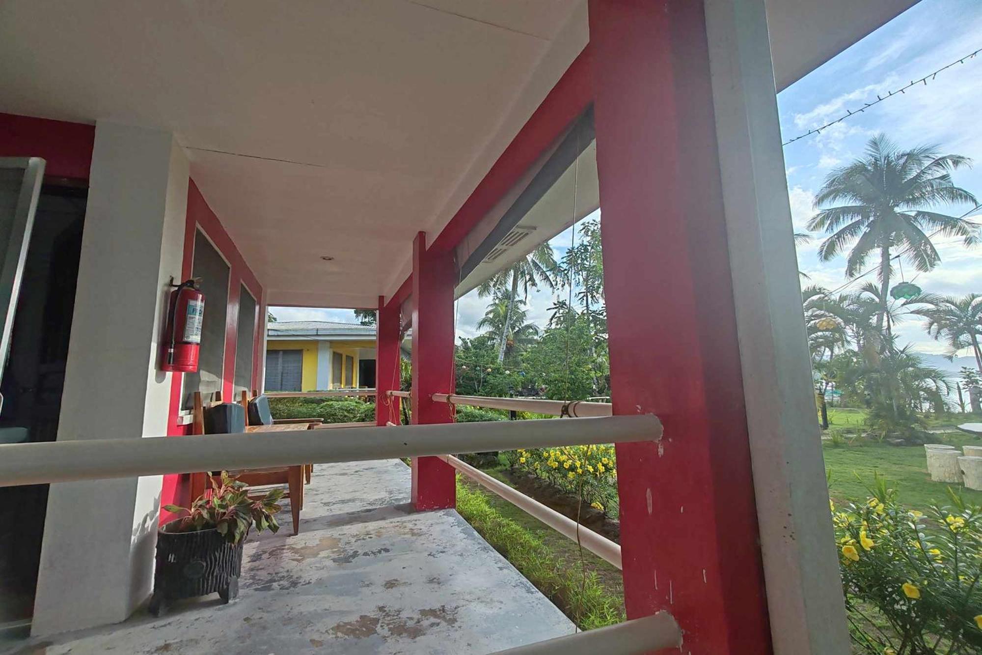 Barton Summer Homes Beach Resort And Cottages Palawan מראה חיצוני תמונה