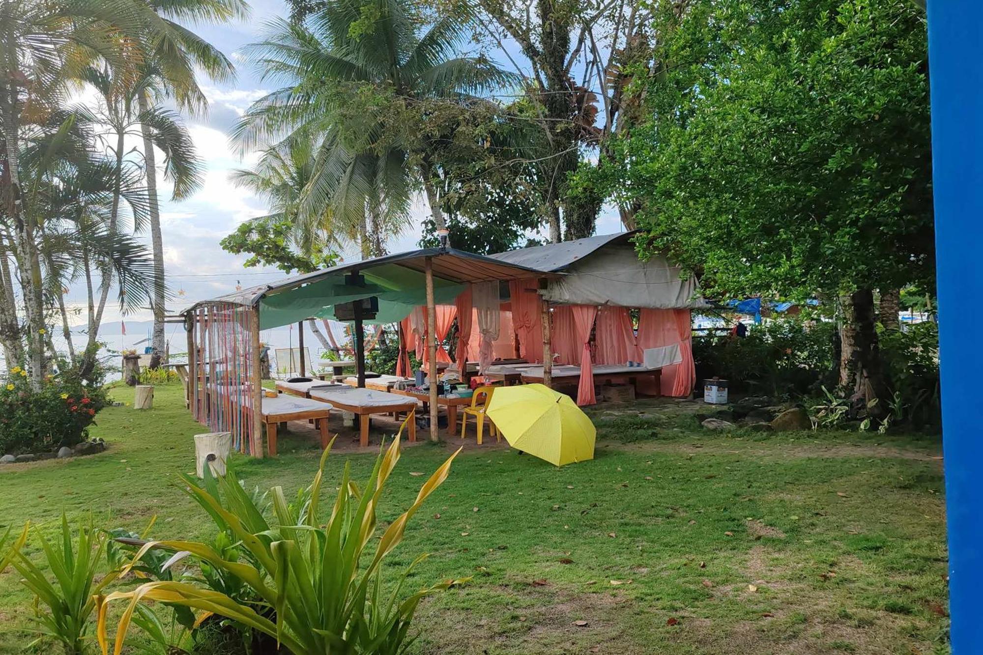 Barton Summer Homes Beach Resort And Cottages Palawan מראה חיצוני תמונה
