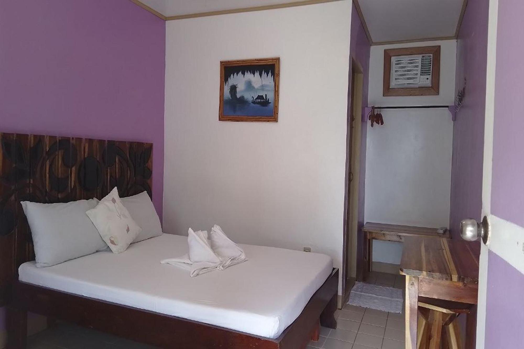 Barton Summer Homes Beach Resort And Cottages Palawan מראה חיצוני תמונה